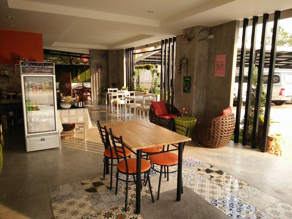 Le Park 23 Boutique Resort Roi Et Exterior photo