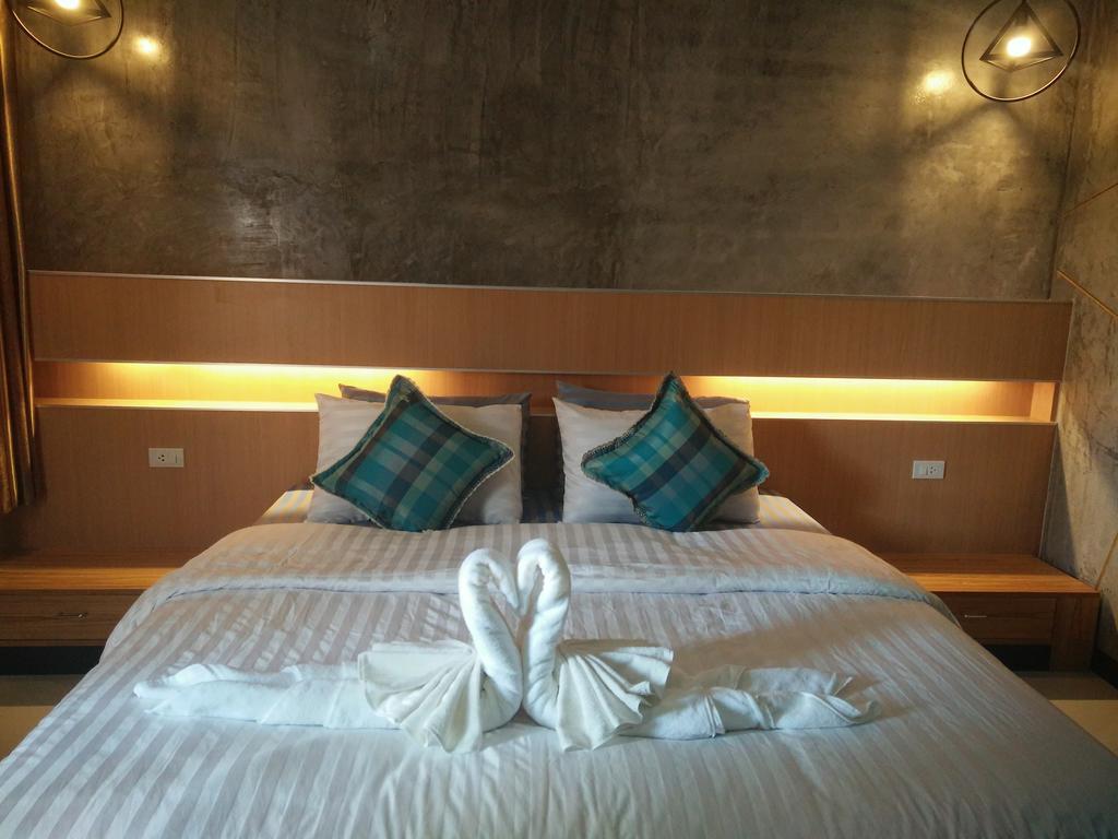 Le Park 23 Boutique Resort Roi Et Exterior photo